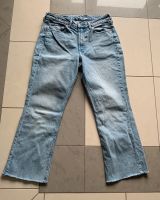 Jeans weites Bein H&M Gr. 42 Flair high Waste Cropped Niedersachsen - Vechta Vorschau