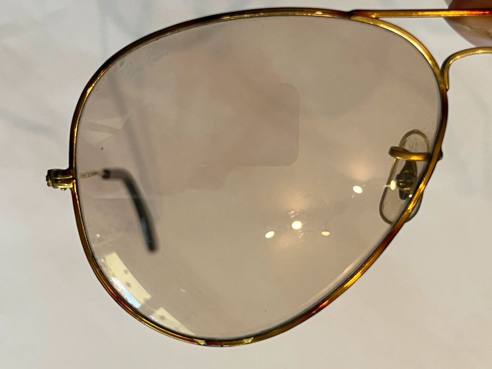 Ray-Ban Sonnenbrille Fliegerbrille Gold in Königslutter am Elm