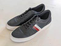 Sneaker Tommy Hilfiger Dresden - Coschütz/Gittersee Vorschau