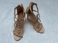 beige Heels mit Nieten Ubstadt-Weiher - OT Weiher Vorschau