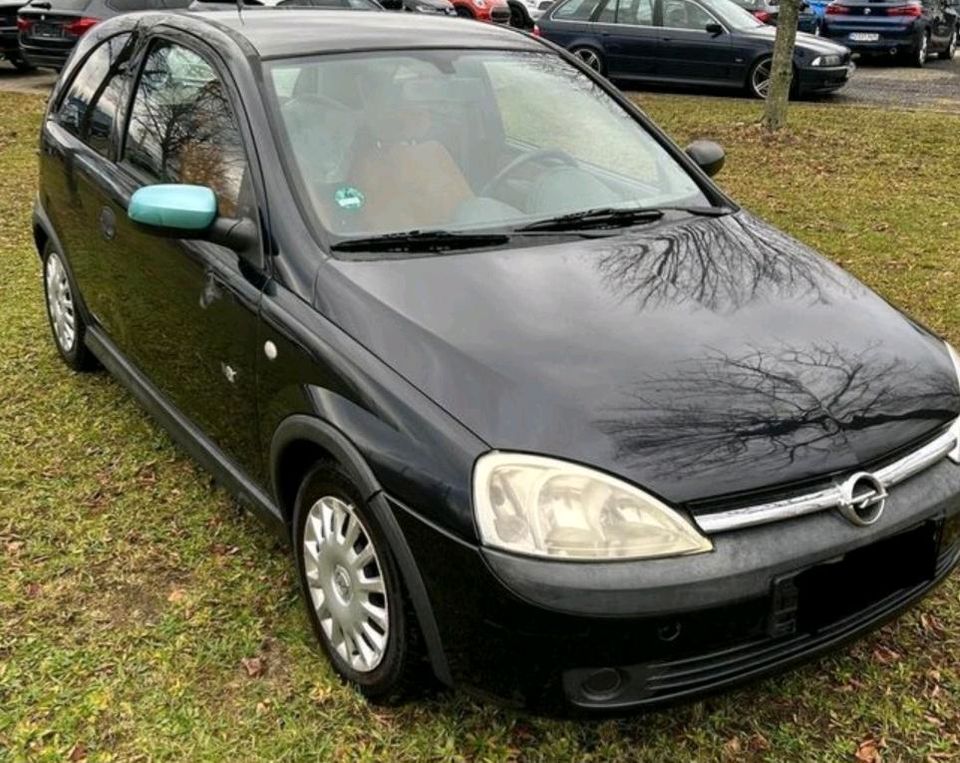 Auto Opel corsa in Ludwigshafen