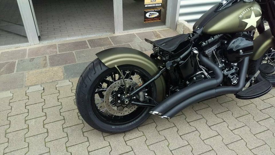 Heckumbau Harley Davidson Softail Slim auf 200 Reifen Milobike in  Nordrhein-Westfalen - Hattingen | Motorradersatz- & Reperaturteile | eBay  Kleinanzeigen ist jetzt Kleinanzeigen