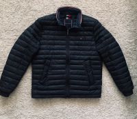 Leichte Tommy Hilfiger Daunenjacke, Steppjacke gr L Jacke Nordrhein-Westfalen - Bergheim Vorschau