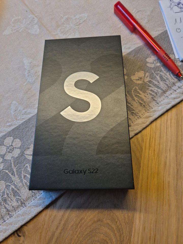 Samsung Galaxy S22 128gb in Hamm