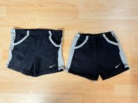 NIKE 2x Sweatshorts Jungen Gr. 98 schwarz passt bis Gr.116/122 Baden-Württemberg - Böhmenkirch Vorschau