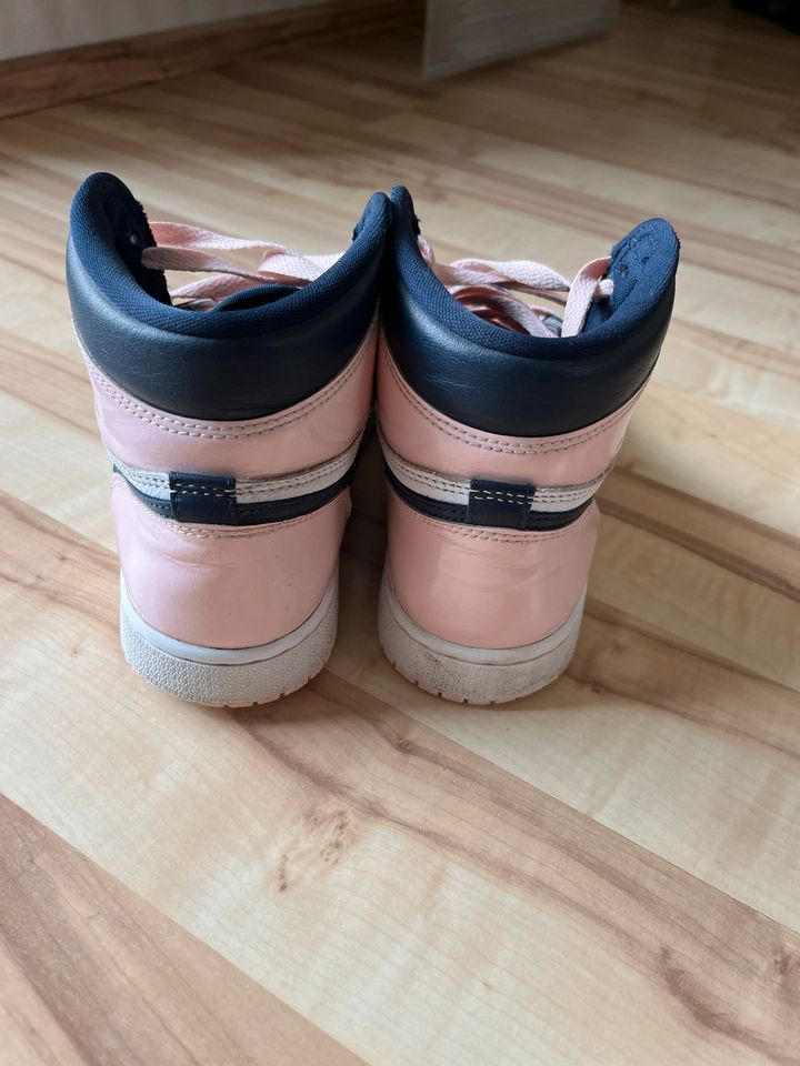 Nike Jordan High Bubble gum 39 (uk5,5) in Remseck am Neckar