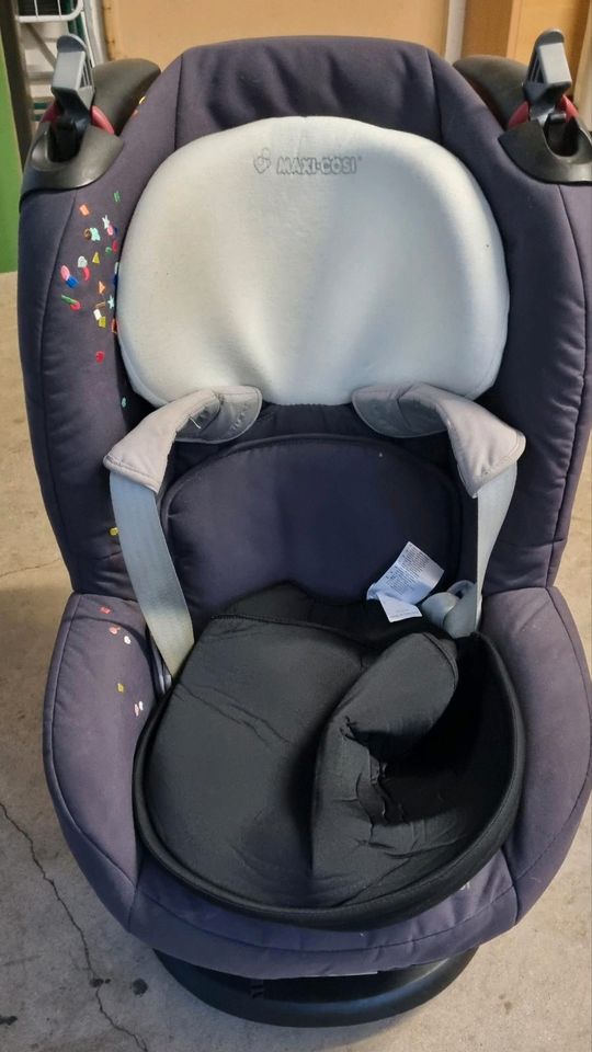 Maxi-Cosi Kindersitz Tobi mit Sonnenblende in Lauf