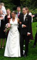 Hochzeitskleid Brautkleid Gr.40/42 creme von Uwe Herrmann Dresden - Südvorstadt-Ost Vorschau