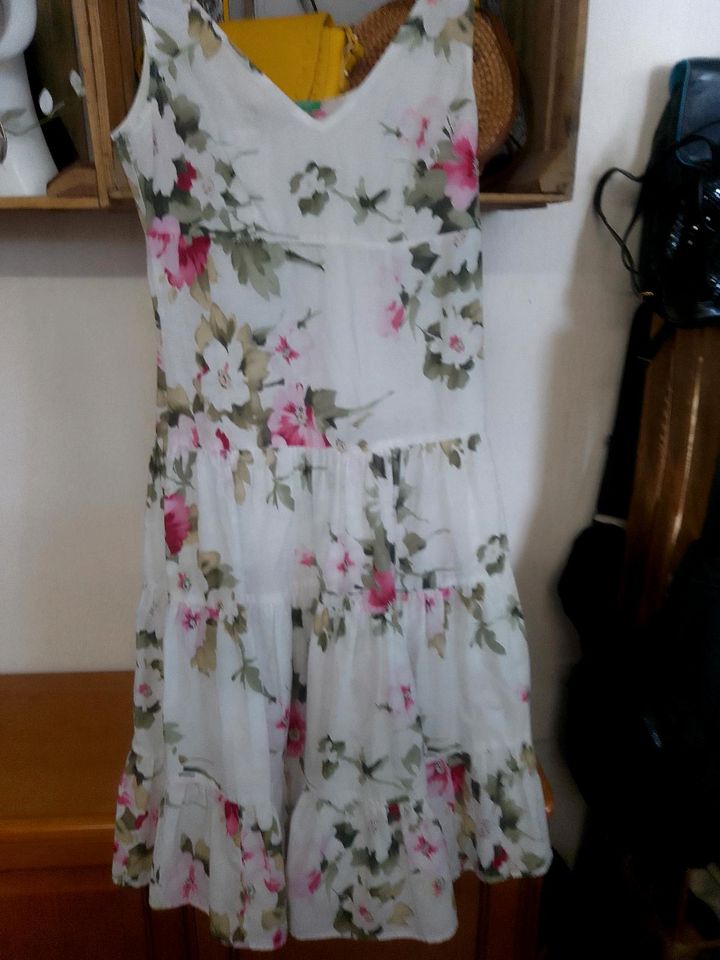 Sommerkleid von Benetton in Uhlstädt-Kirchhasel