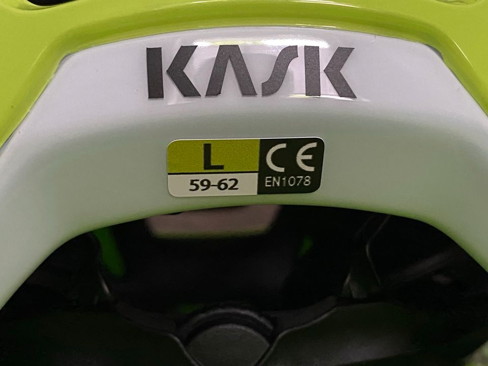 NEU & OVP KASK Helm Fahrradhelm Gr. L OVP & NEU in Essen