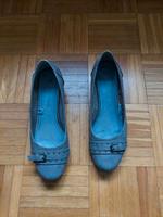 Schicke Damenschuhe mit kleinem Absatz Hessen - Nüsttal Vorschau