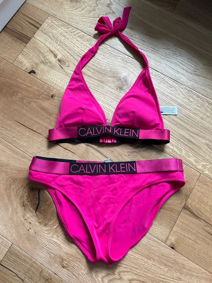 Calvin Klein Bikini S M in Petershausen