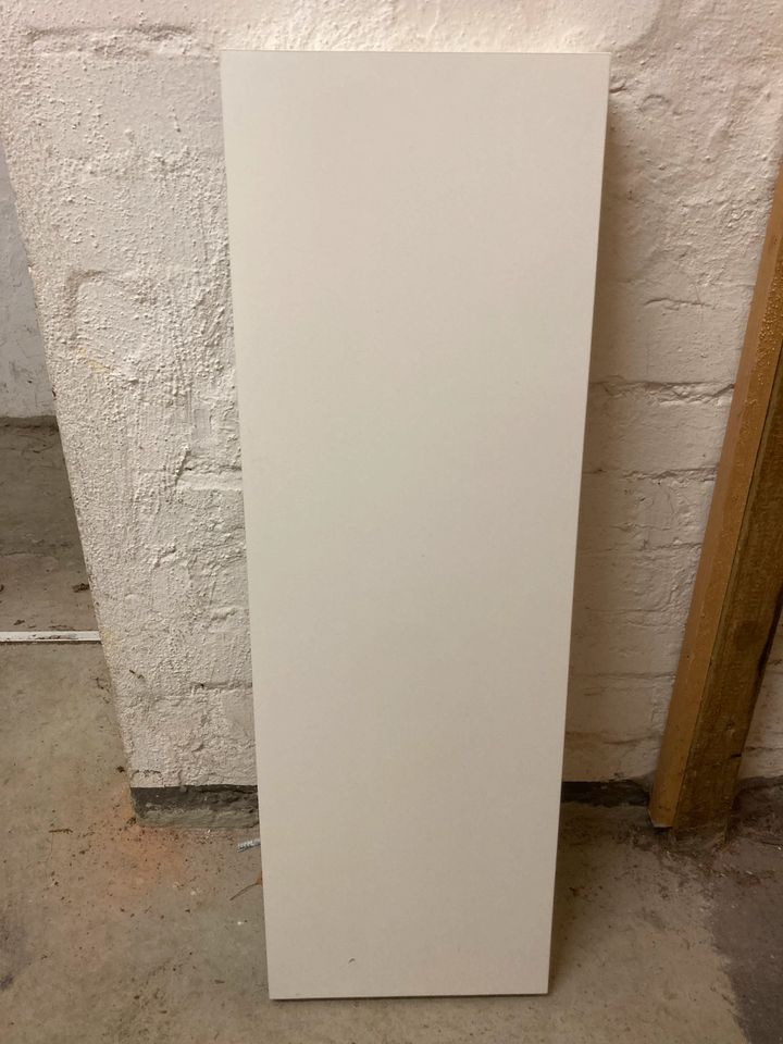 (Wand-)Regal, schwebend, Ikea, Persby, sehr gut, weiß, 79x26 cm in Hamburg