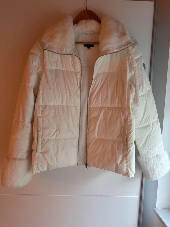 Oversize Winterjacke Oakwood in München