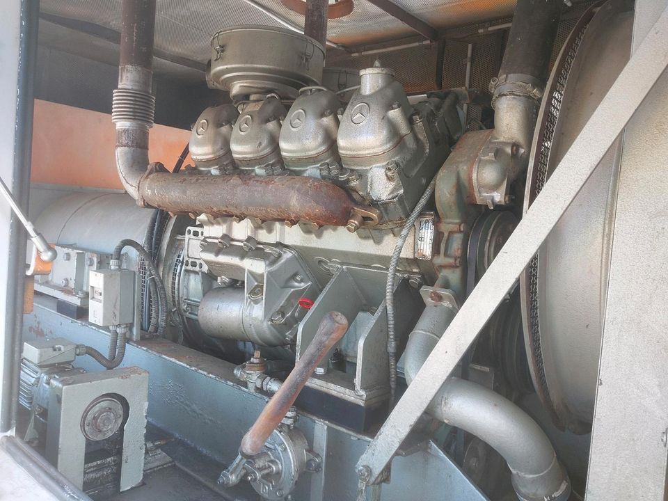 Stromaggregat, Notstromaggregat,Netzersatzanlage Mercedes  175KVA in Erwitte