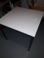 Tisch, 75x75, weiß, Höhe 76, Metallbeine Nordrhein-Westfalen - Ibbenbüren Vorschau