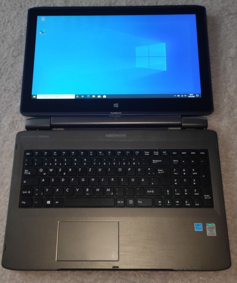 MEDION AKOYA CONNECT X MD99380 Tablett Touch Netbook 15,6" in Oldenburg