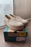 TOMS Valencia Plateau Espadrille Naturweiß metallisch 35,5 bzw 36 Hessen - Lahntal Vorschau