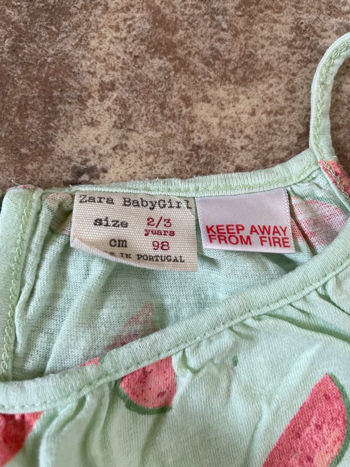 Jumpsuit "Wassermelone" Gr. 86 Zara Babygirl in Obertraubling