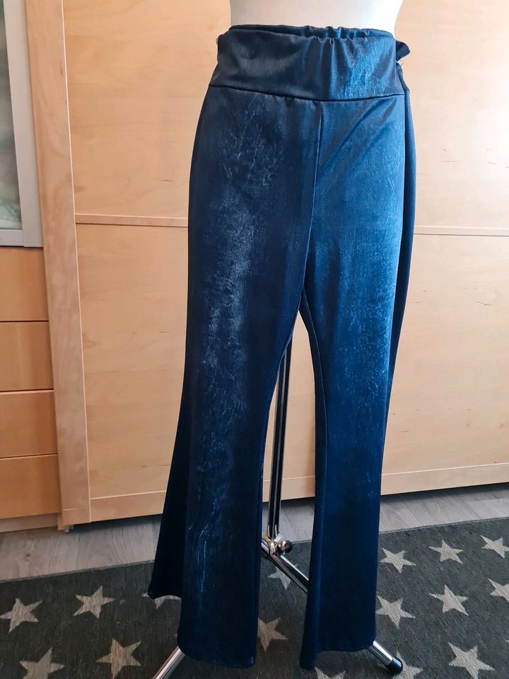 Leggins/2er Pack Schlaghosen in Hessisch Oldendorf