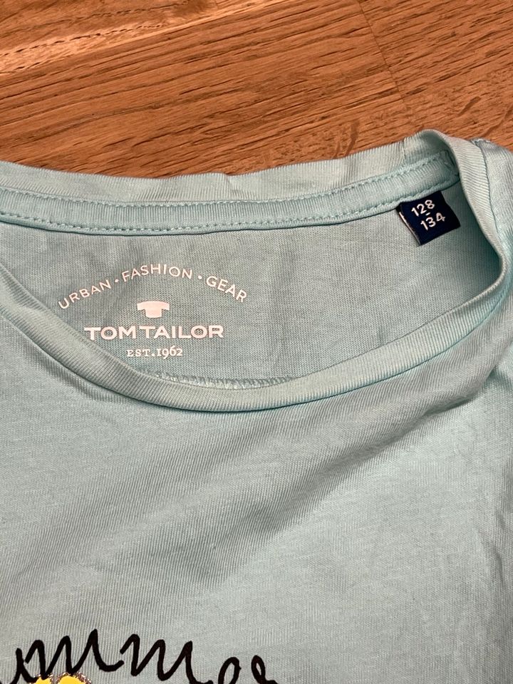 Tom Tailor Mädchen T-Shirt Gr. 128/134 in Laubach