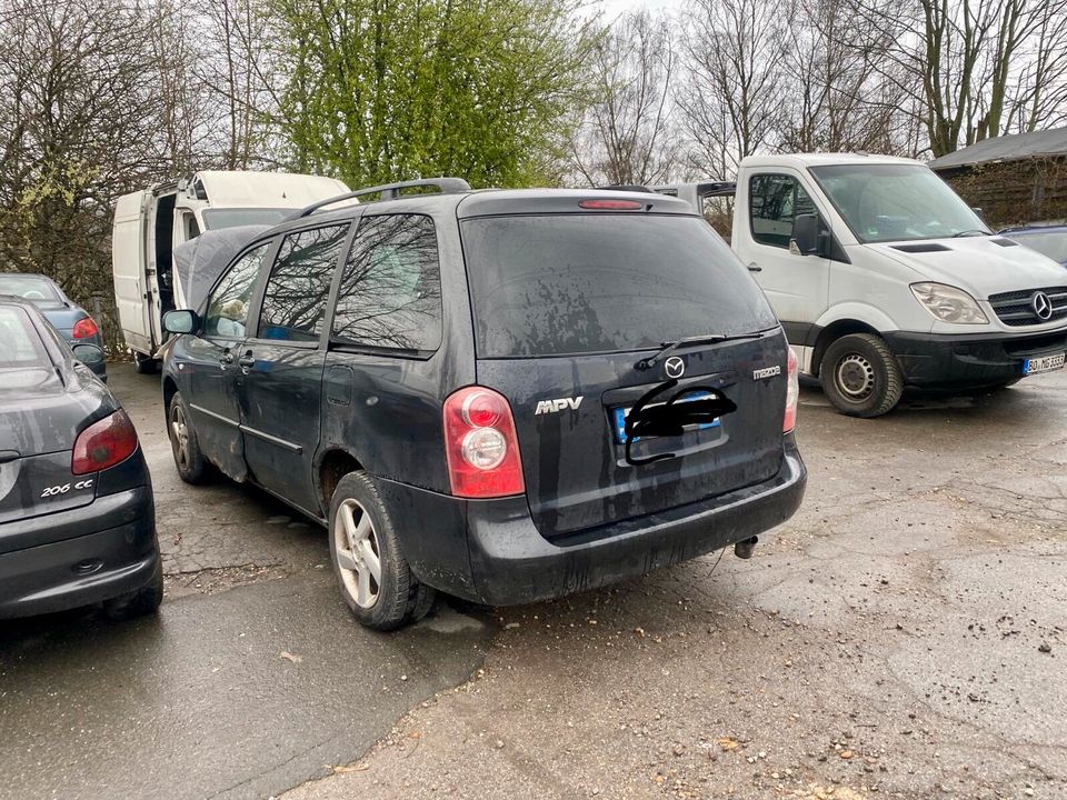 Schlachtfest Mazda MPV 2.0 Diesel Bj 2004 in Bochum