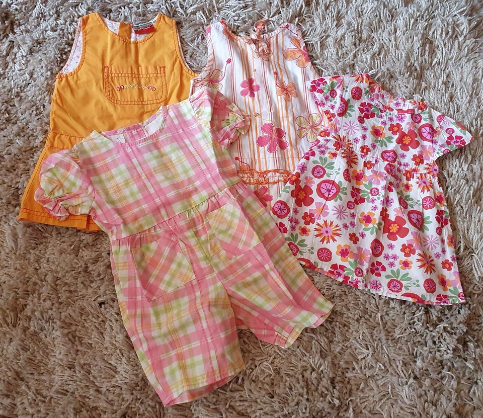 4 tlg Sommer Kleidchen Set u Spieler Romper Esprit ua Gr. 68 74 in Schönebeck (Elbe)