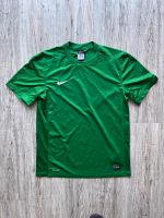 Nike Shirt Dri Fit M grün Herren Wandsbek - Hamburg Bramfeld Vorschau