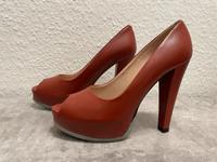 Hugo Boss High Heels in Ziegelrot -Peeptoes in Größe 36,5 Stuttgart - Stuttgart-Ost Vorschau