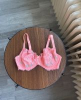 Hunkemöller Spitze BH umwattiert Schleife Bustier pastel rosa 75D Baden-Württemberg - Buchen (Odenwald) Vorschau