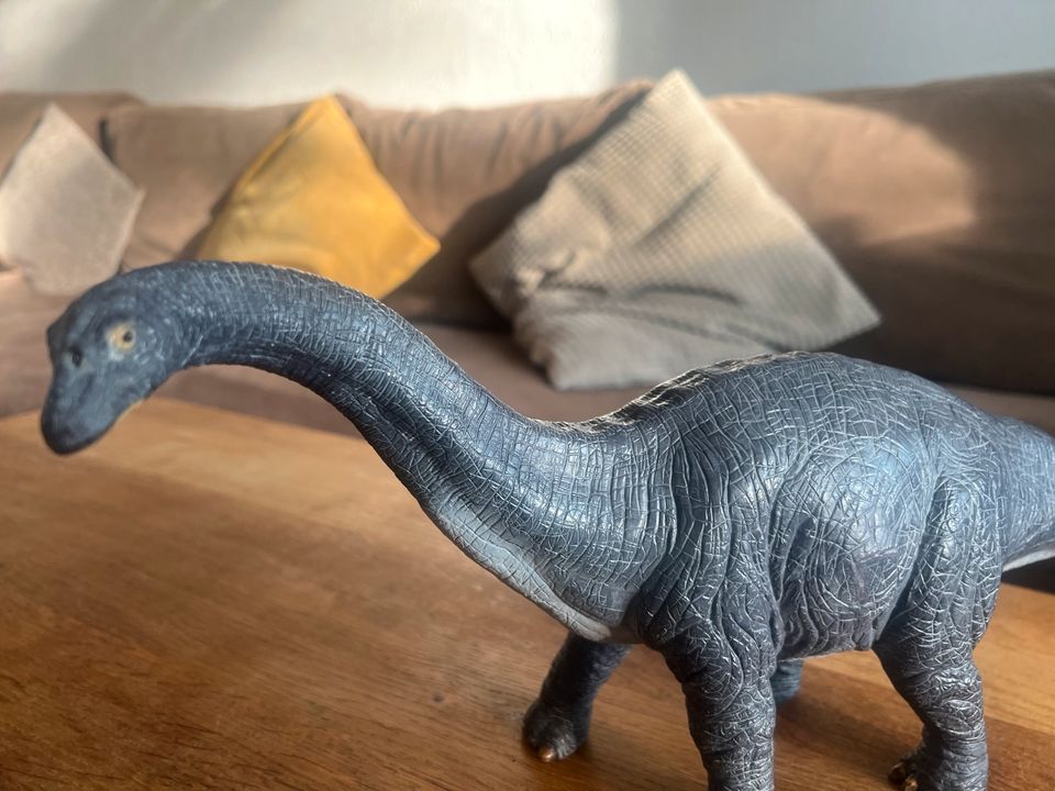 Großer Schleich Dinosaurier in Duisburg