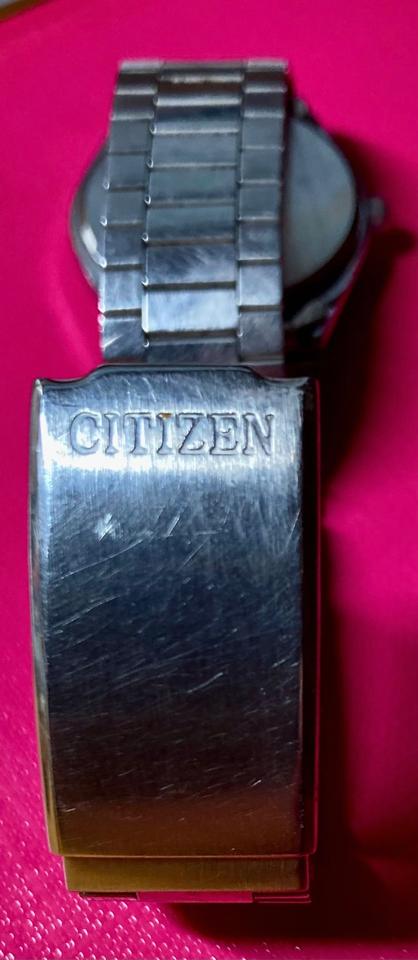 CITIZEN Quarz-Armbanduhr, Damen, in Original CITIZEN-Uhrenbox in Detmold