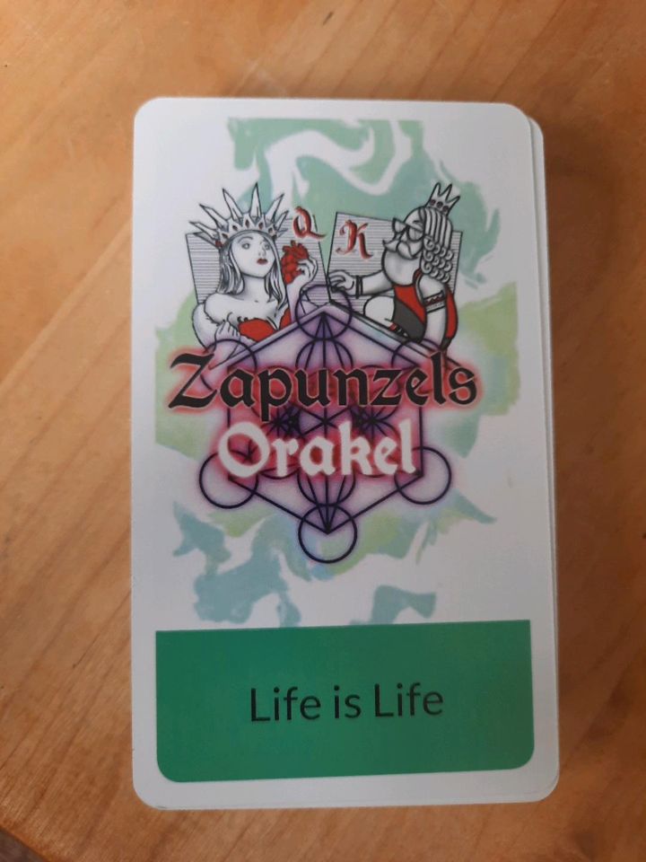 Orakelkarten  LIFE IS LIFE  by Zapunzel in Aachen
