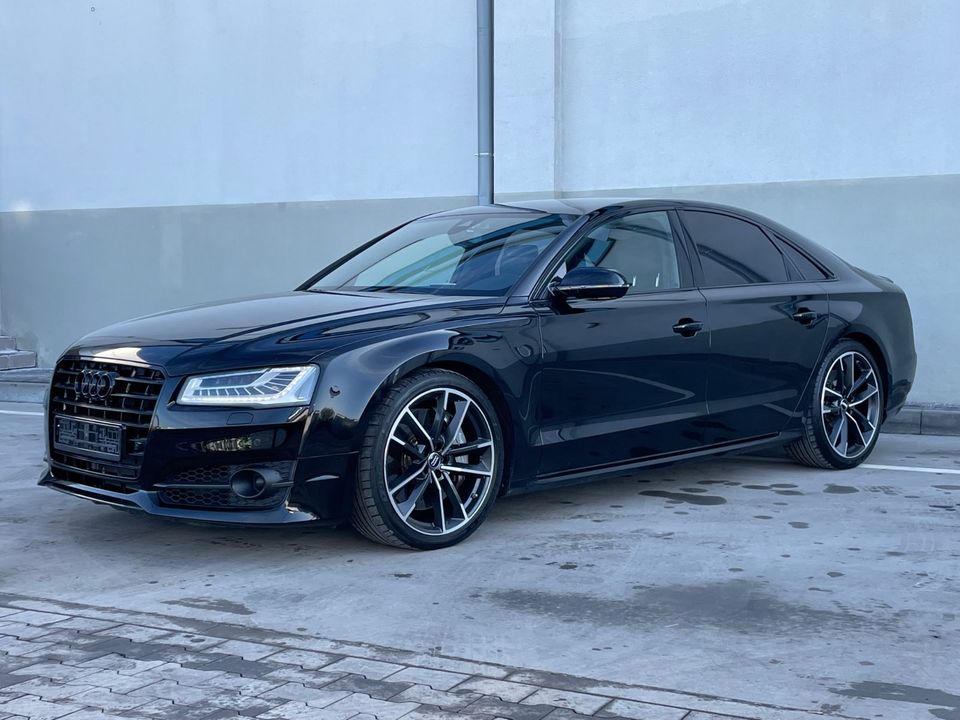 AUDI S8Plus in Guben