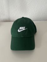 Dunkel Grüne Nike Cap Nordrhein-Westfalen - Oberhausen Vorschau