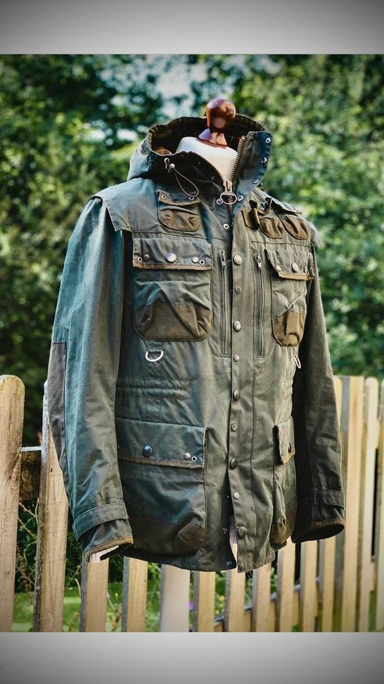 Barbour ToKiTo Military Jacket Tokihito 007 Bond Dept.B Gold