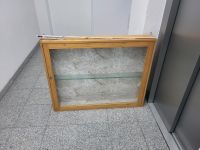 Vintage Hängevitrine Vollholz Schaukasten Glaseinlegeboden Kr. München - Feldkirchen Vorschau