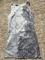 Desigual Kleid, Gr. 42, Silber Nordrhein-Westfalen - Oberhausen Vorschau