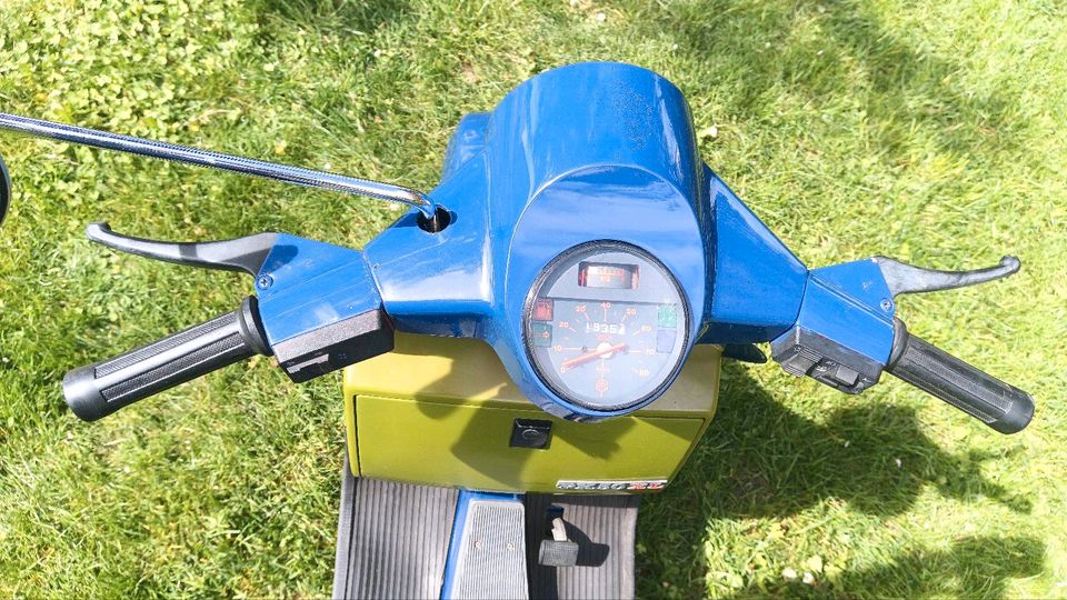 Vespa PK 50 XL Oldtimer in Weidenstetten