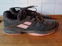 Tennisschuhe Babolat 38,5 schwarz Nordrhein-Westfalen - Voerde (Niederrhein) Vorschau