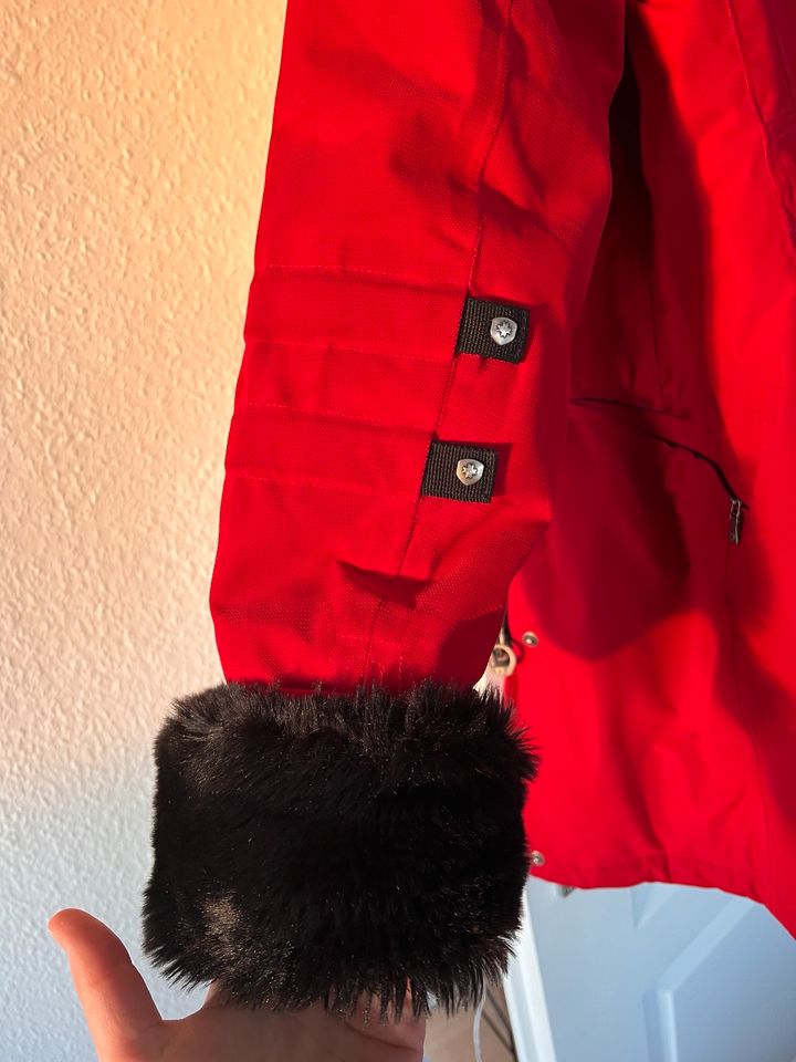 Wellensteyn Winterjacke/Mantel rot S kaum getragen in Oberhausen