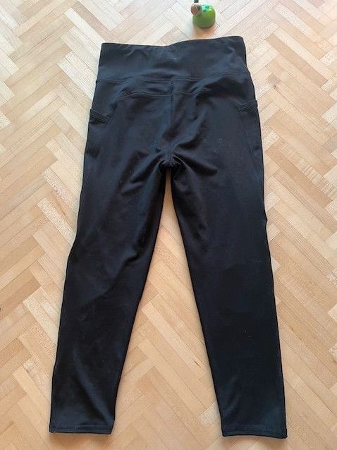 *GAP* GAPFit Teen 3/4 Leggings mit Taschen Schwarz ~ 152 in Bielefeld