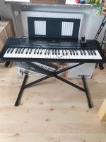 Keyboard Yamaha PSR-E273, Set, OVP Niedersachsen - Barsinghausen Vorschau