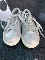 BeMega Halbschuhe Sneaker Schnürschuhe Mädchen Gr. 28 Silber Baden-Württemberg - Filderstadt Vorschau