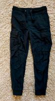 Jungen Cargohose H&M mit Gürtel Gr. 146 Stuttgart - Stuttgart-Süd Vorschau