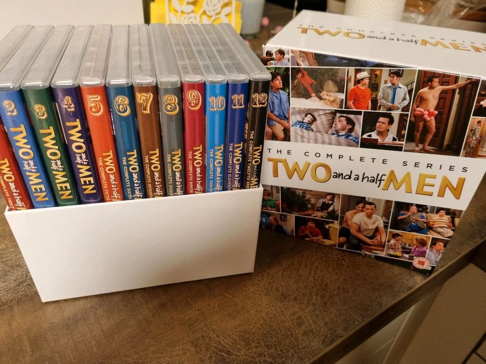 Two and a half men Staffel 1-12 in DVD Box in Edewecht