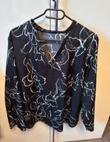 Schwarze Bluse mit Muster in Größe XL Niedersachsen - Stade Vorschau