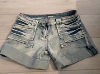 Jeans hot pants kurze Hose Sommer hellblau locker 38/40 Wandsbek - Hamburg Jenfeld Vorschau