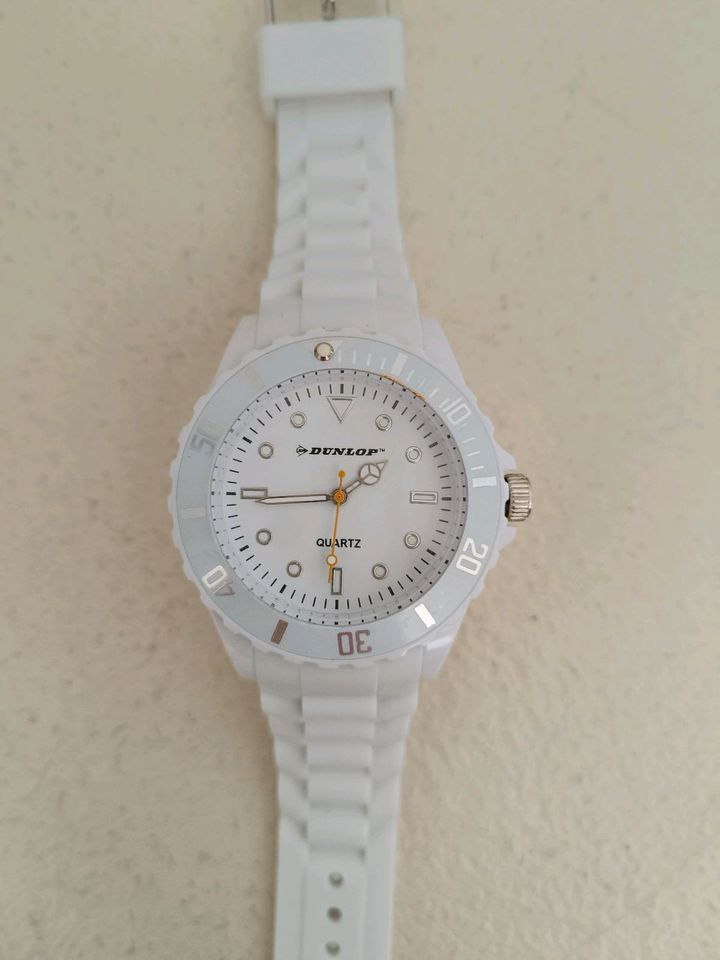 Dunlop Silikon quartz Uhr unisex weiß in Bedburg-Hau