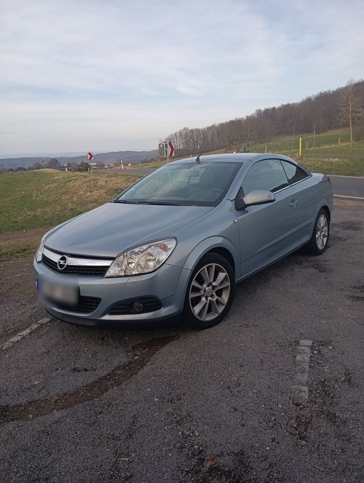 Opel Astra H TT Cabrio 87.800km Automatik AHK Klima Tempomat in Dingelstädt